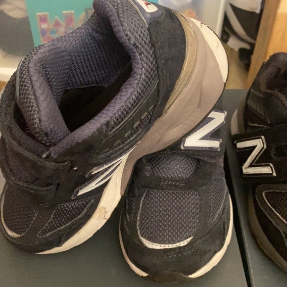 New balance sneakers - Picture 6 of 7
